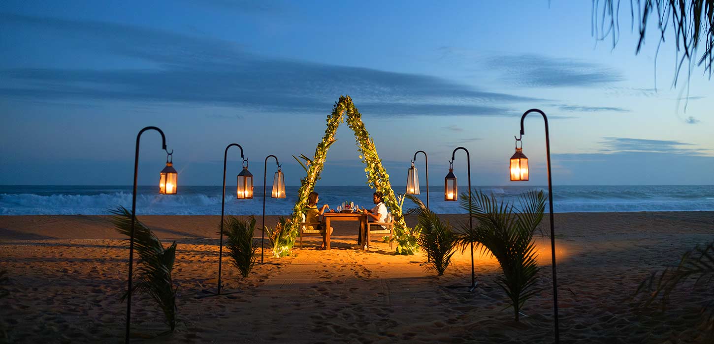 Luxury Dining by the Sea: Gourmet Experiences