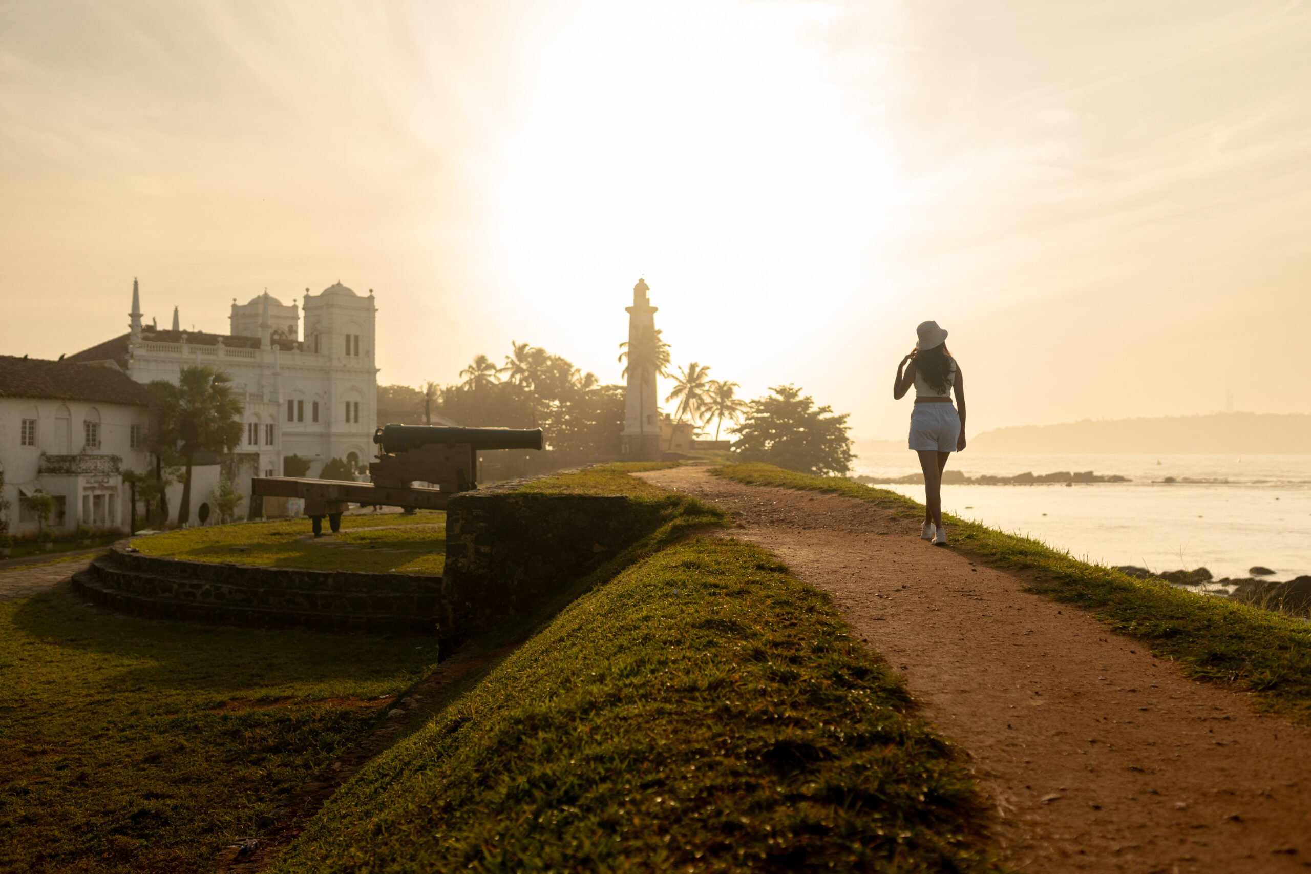 Best Places to Visit in Sri Lanka | Hikkaduwa & Beyond